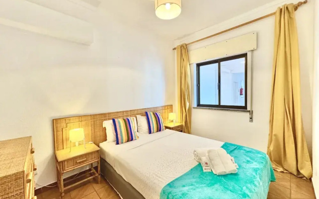 Vilamoura Palm Tree 2 With Poolby Homing