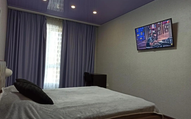 Apartment New building in center