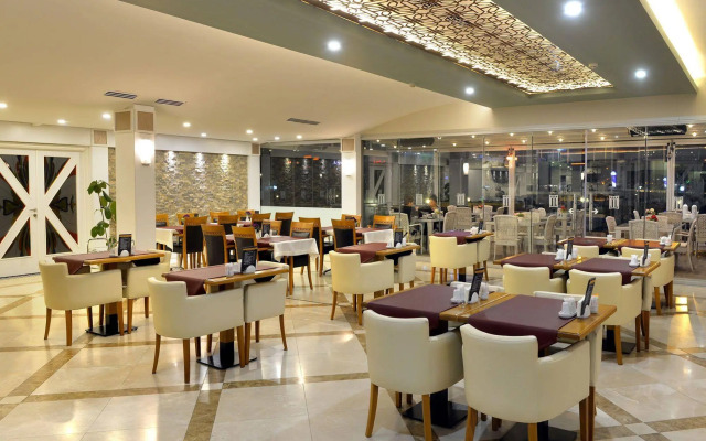 Limapark Hotel