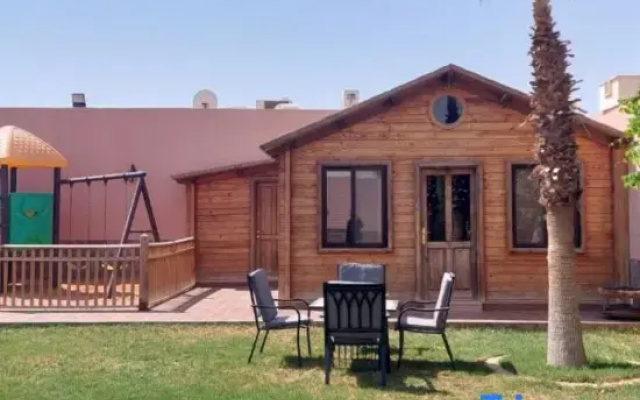 Tola Holiday House Al Rimal