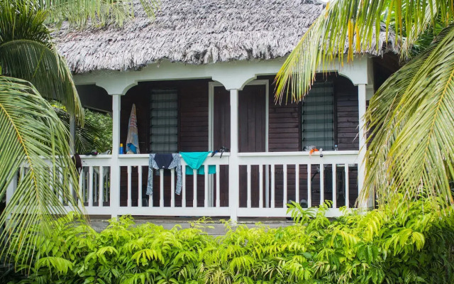 Tanna Evergreen Resort & Tours