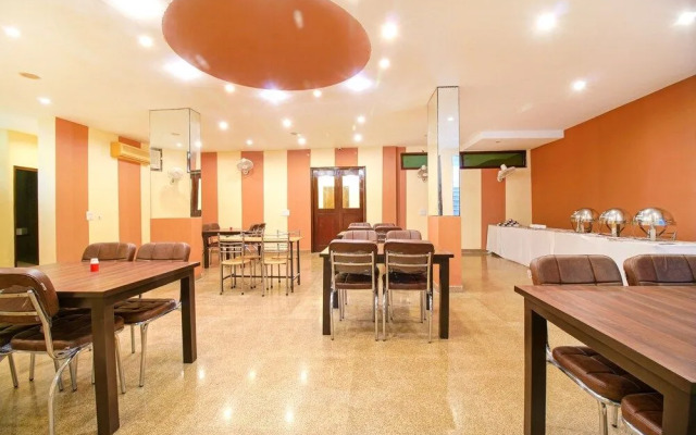 OYO Rooms Cyber City Oakwood