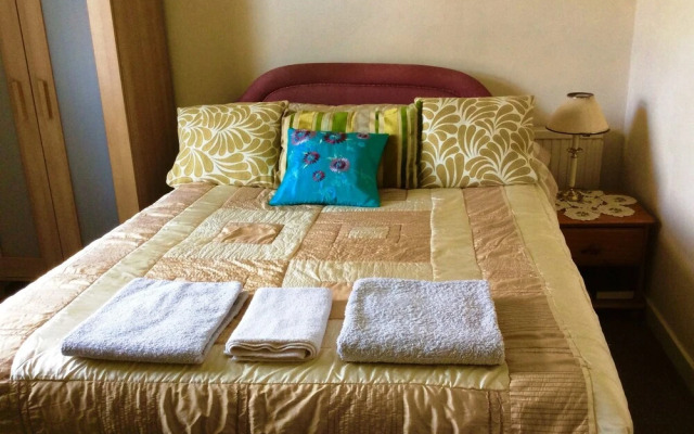 Cotefields Bed & Breakfast