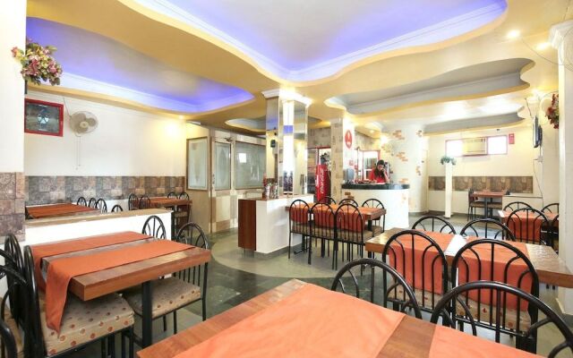 Hotel 24x7 Inn Rooms & Restaurant