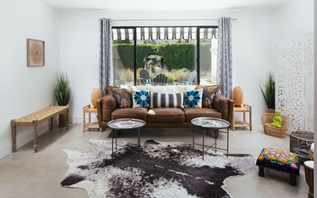 Hotel El Cid by AvantStay – Mid-Century Charm with Poolside Cabanas