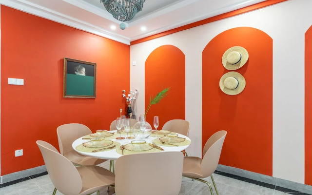 Locals Boutique Apartment WanzaiCEC No.5