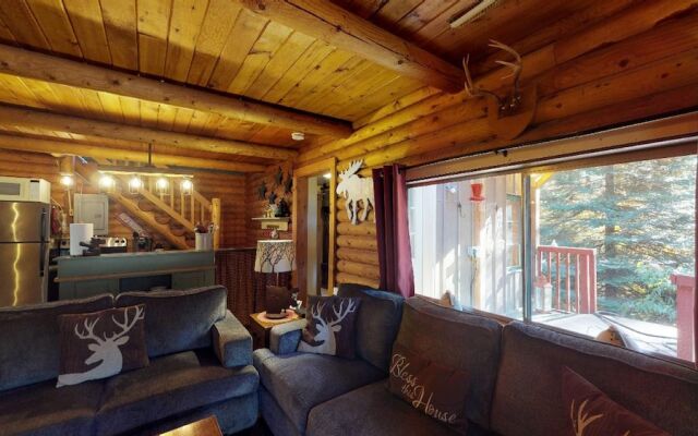 Merry Cabin in the Merry Canyon