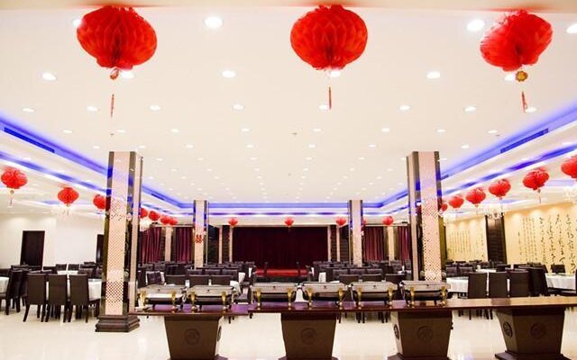 New Xilai Hotel