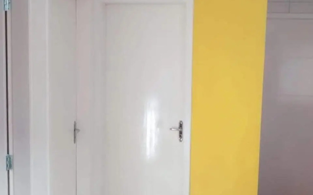 Apartamento Boraceia 200 metros da praia, com ar condicionado