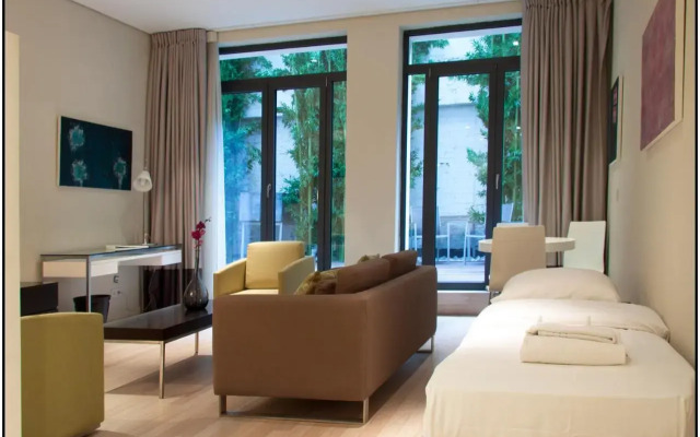 B-aparthotel Grand Place