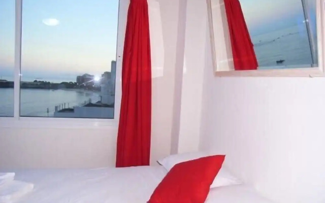 Rios Finest Rua Bolivar Copacacabana