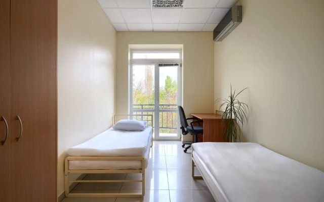 Academ House - Hostel