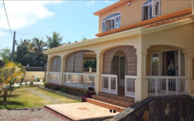 Villa Sarbel