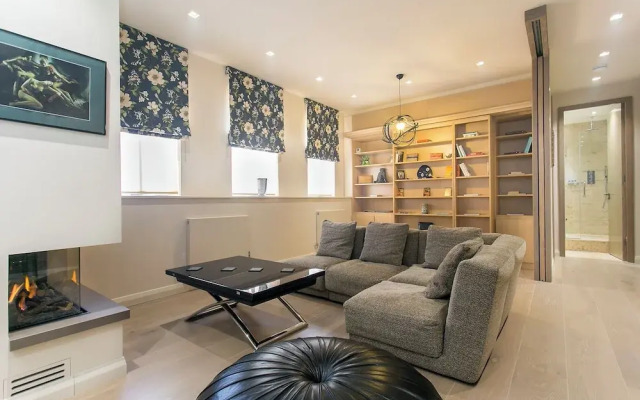 Ultra Modern 1-bedroom Apartment in Soho
