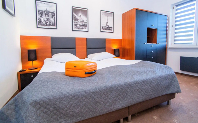 Warsaw - Apartments Apartamenty Sadyba