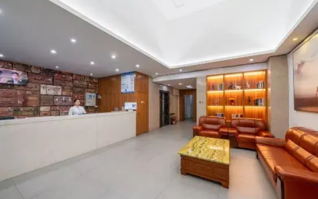jingtu Hotel (Maoming High-speed Railway Station)
