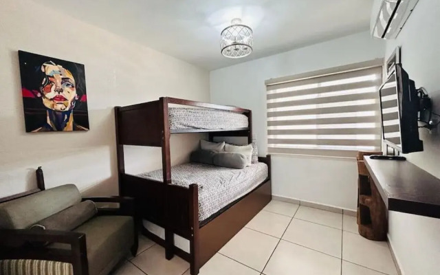 Palmilla Apartments
