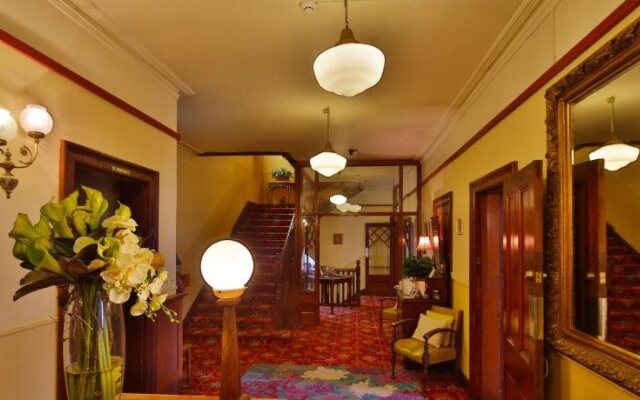 Astor Private Hotel