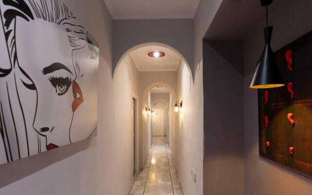 H Rooms Boutique Hotel