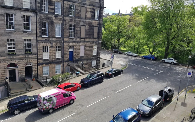 Premier Central Stay Edinburgh