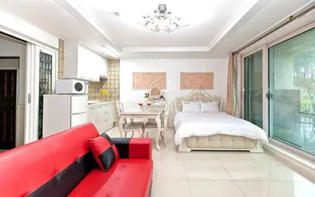 Taean Gomseom Paradise Pension