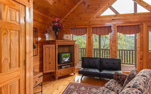 Splash Country 4 Bedrooms 4 Bathrooms Cabin