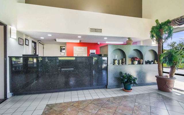 Econo Lodge Garner - Raleigh