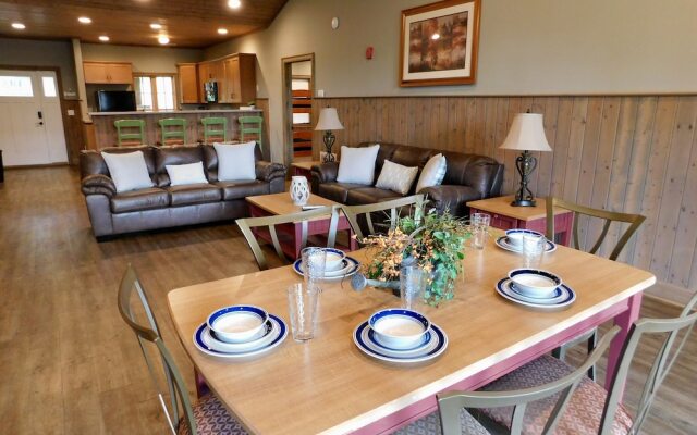 Viewpoint Condominiums