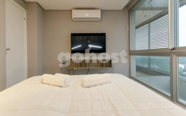 Encantador Apartamento en Villa Morra 1D004