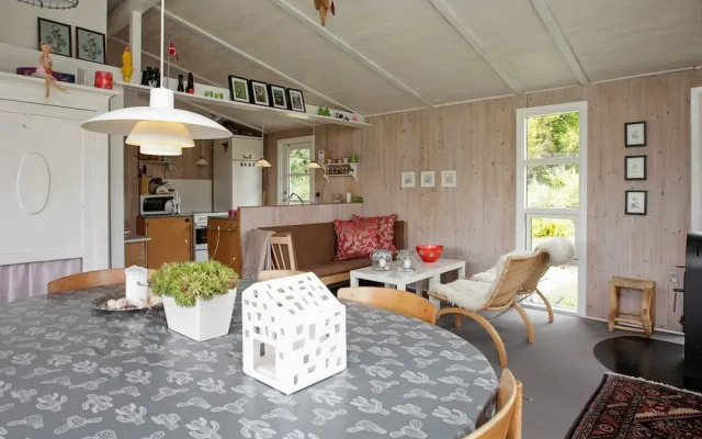 4 Person Holiday Home in Hojslev