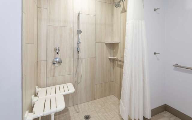 Hilton Garden Inn St. Cloud