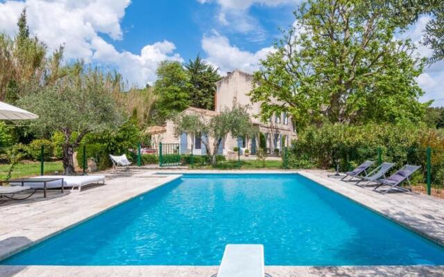 Maison Paradou, 8 pièces, 12 personnes - FR-1-599-10