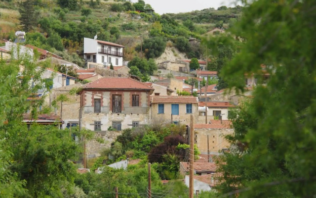 Serenity Boutique House