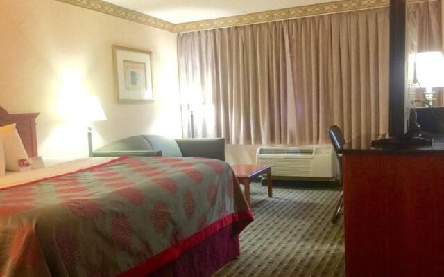 Ramada Levittown