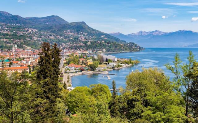 Lago Azzurro Infinity View