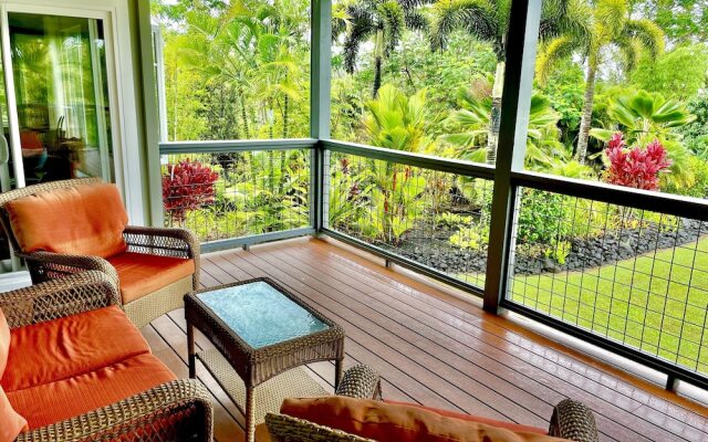 Pua Lani 2 Bedroom Home by RedAwning