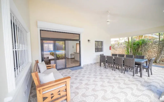 Villa Selena - 5br Villa In Sosua Center!