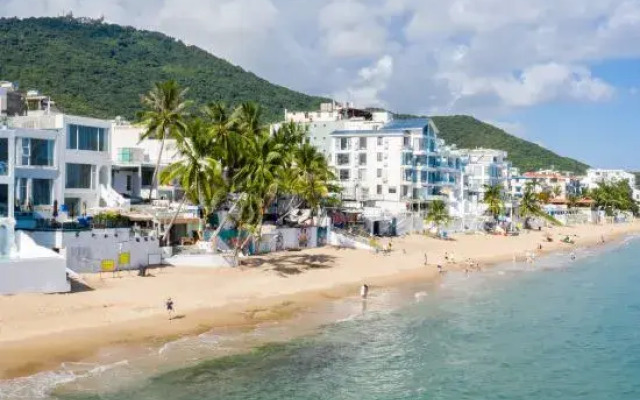 Sanya ZRS Nature Reading · Blue Cave Land Seaview Homestay