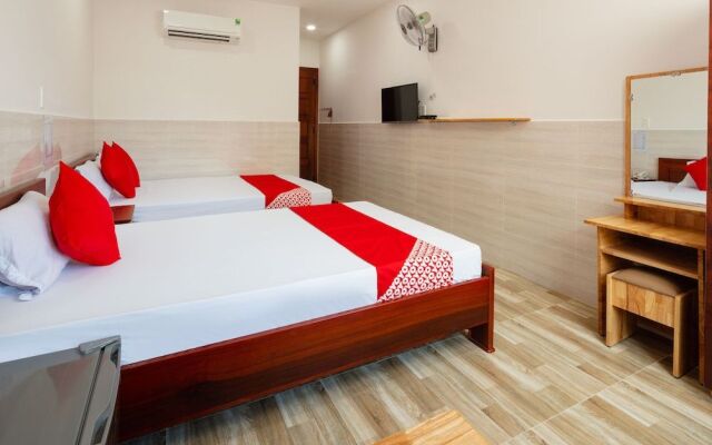 OYO 474 Vinh Quang Hotel 3