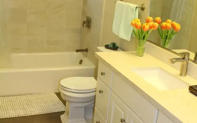 Manyas House - 30 Night Minimum