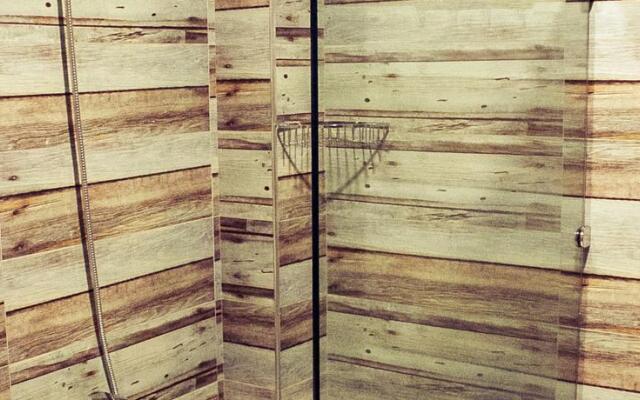 Hotel Holiday House Batumi