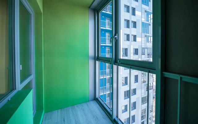 Abri Luxe on Revolution, 52B