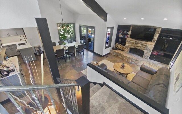 Woodside 207 4 Bedroom Home by RedAwning