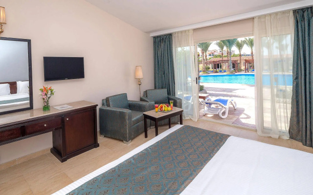 Hawaii Le Jardin Aqua Resort - Families and Couples Only