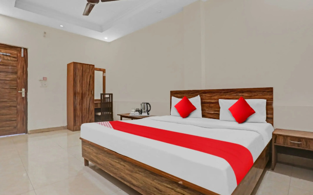 Hotel O OM VILLA RESIDENCY Near Lotus Temple
