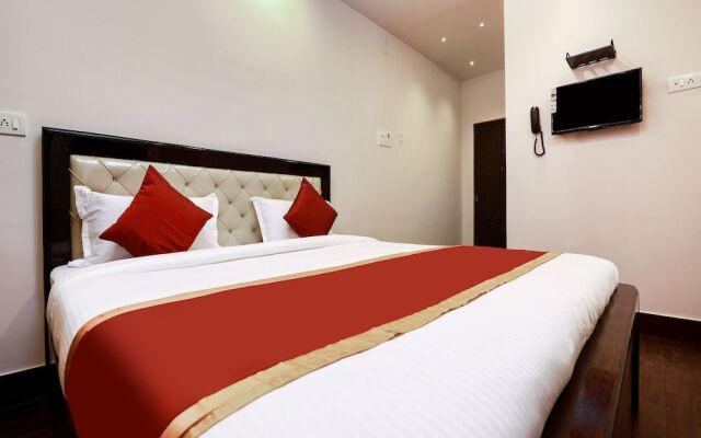 OYO Flagship 14224 Happy Guest house
