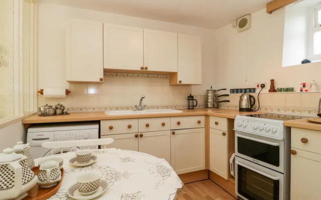 Yeoman Cottage