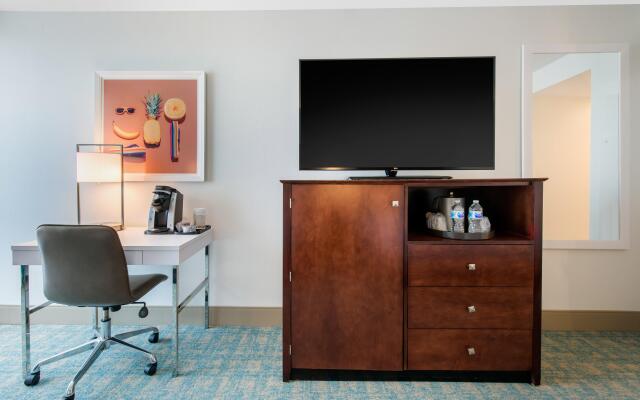 Holiday Inn Orlando - Disney Springs® Area, an IHG Hotel