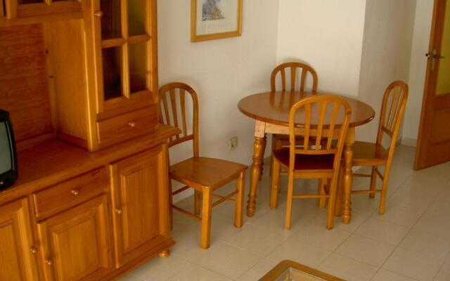 Apartamentos Turísticos Hawaii 4-5