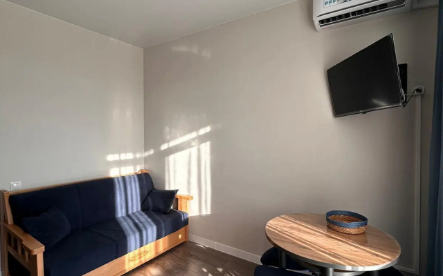 Apartments on Mirnaya street 9k2